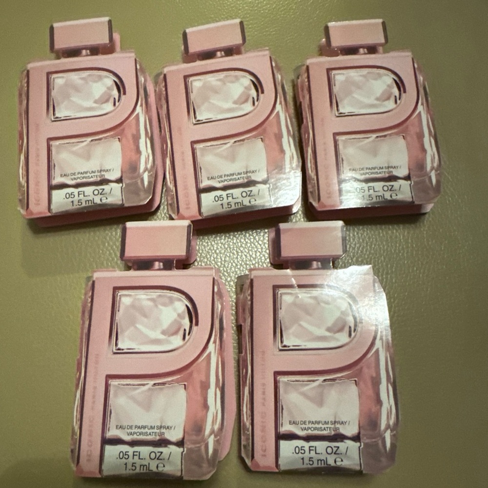 5 PARIS HILTON Iconic EDP Fragrance For Women Sample Travel .05 oz /1.5 mL